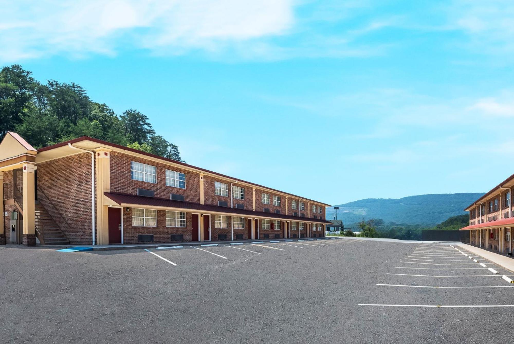 Red Roof Inn Chattanooga - Lookout Mountain Exterior photo